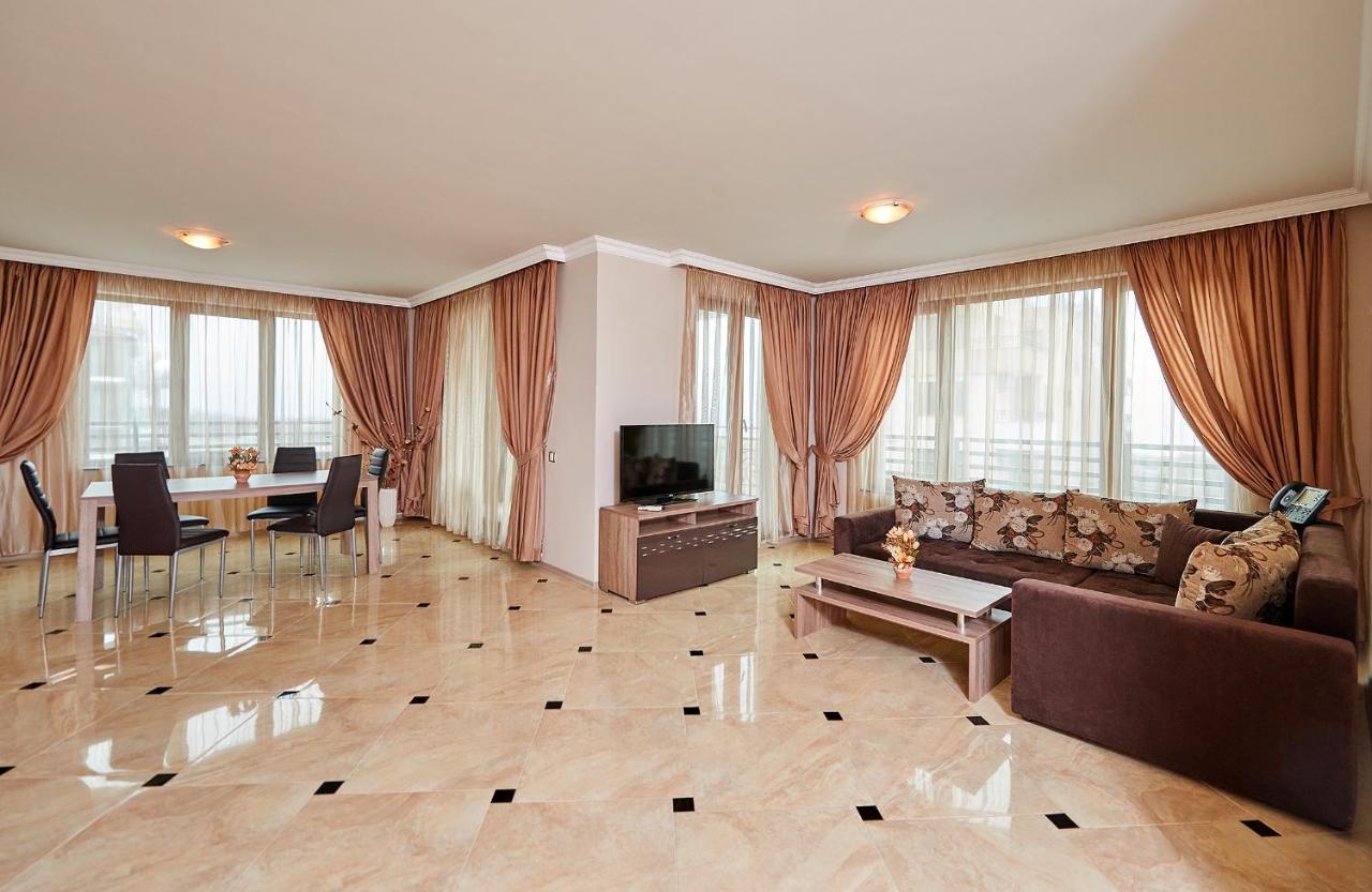 Boutique Rose Gardens Pomorie Aparthotel Bagian luar foto