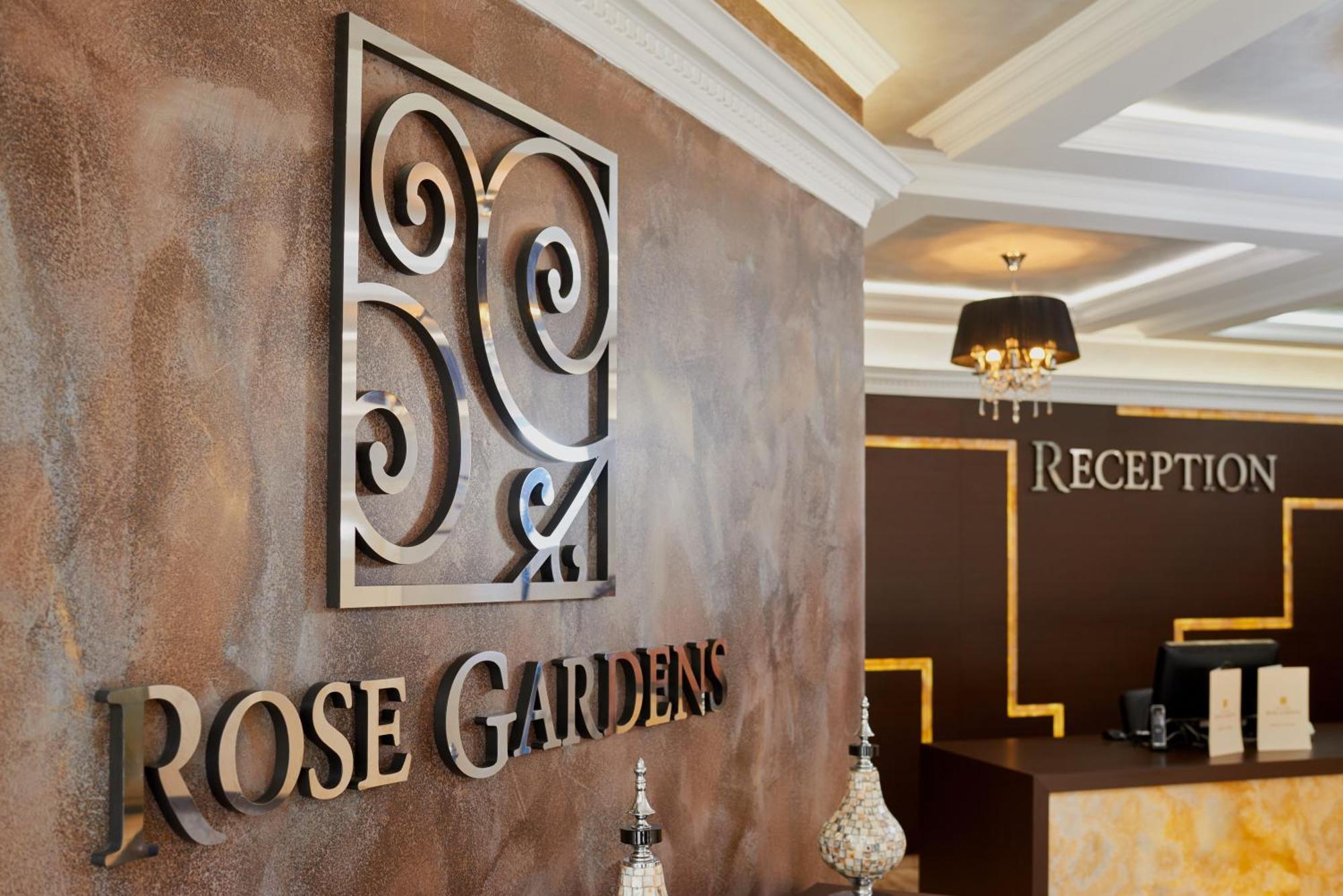 Boutique Rose Gardens Pomorie Aparthotel Bagian luar foto